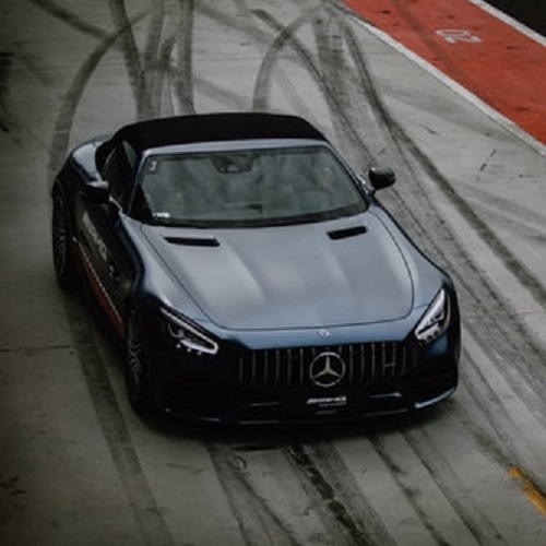 دانلود آهنگ میارم سنگ تو قیچی گفتی ۲ پیک بزنیم اوکی شی